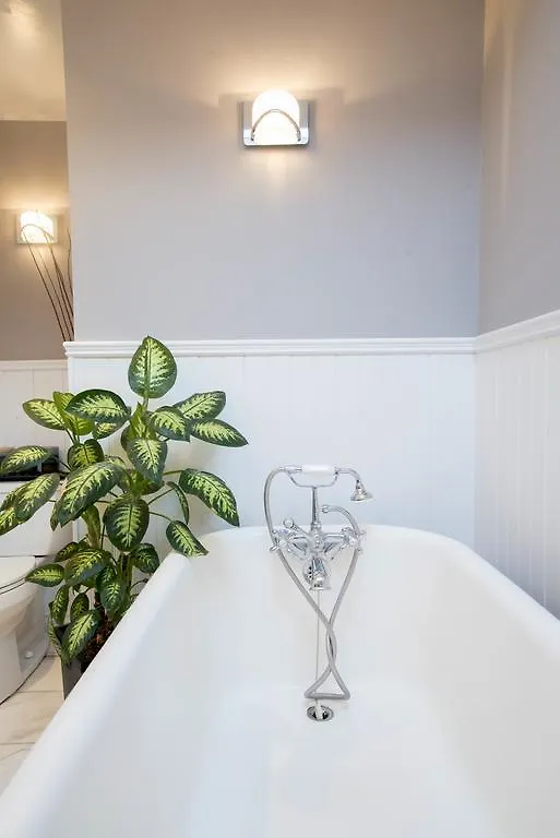 Hotel Downtown Luxury Victorian Retreat à Toronto
