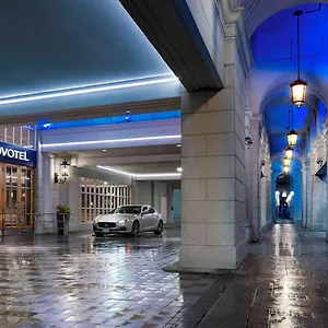 The Novotel Centre Отель