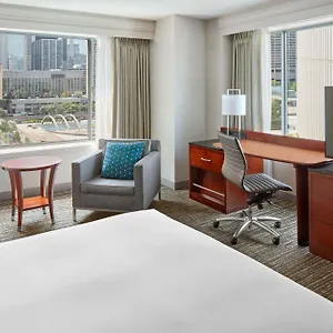 Marriott Downtown At Cf Eaton Centre Отель