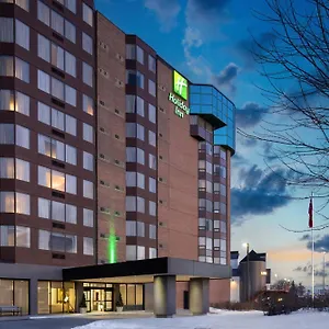 **** Hotel East By Ihg Canada