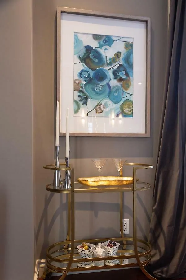 Hotel Downtown Luxury Victorian Retreat Toronto 4*,  Kanada